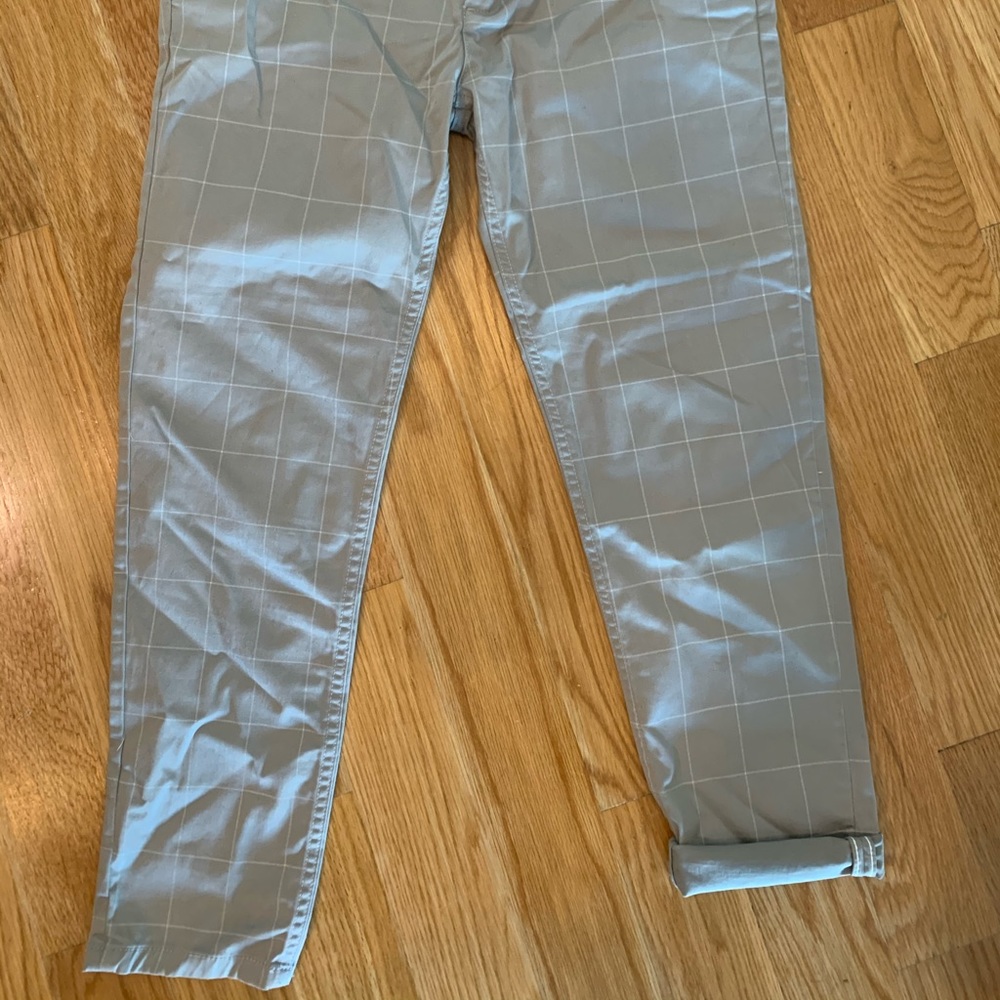 Zara Gray and White Box Check Chinos - Picture 3 of 4